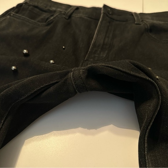 Driftwood Jackie Black Pearl Studded Raw Hem Jeans - Size 29 - Picture 11 of 14